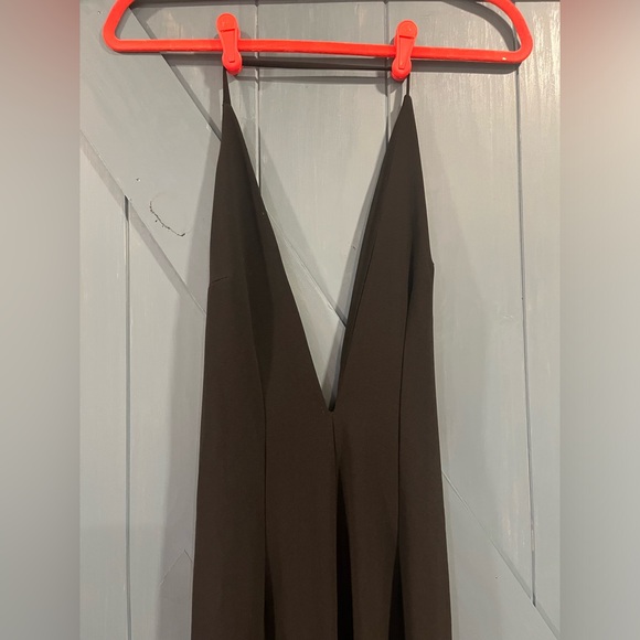 Solace London Rossi Halter Plunge V-Neck Wide Leg Jumpsuit Black Size 2-4? - Picture 3 of 15